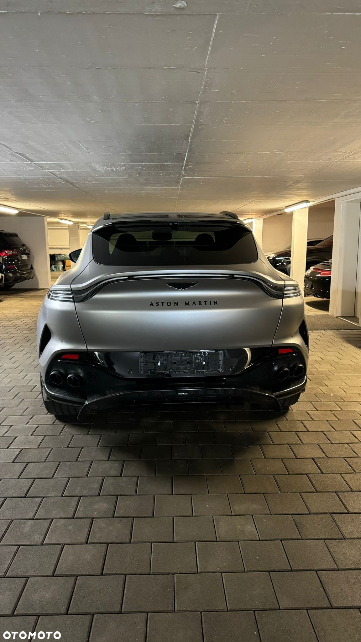 Aston Martin DBX Standard - 6