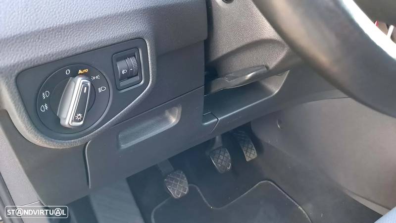 VW Golf Sportsvan 1.6 TDI BlueMotion Comfortline - 25