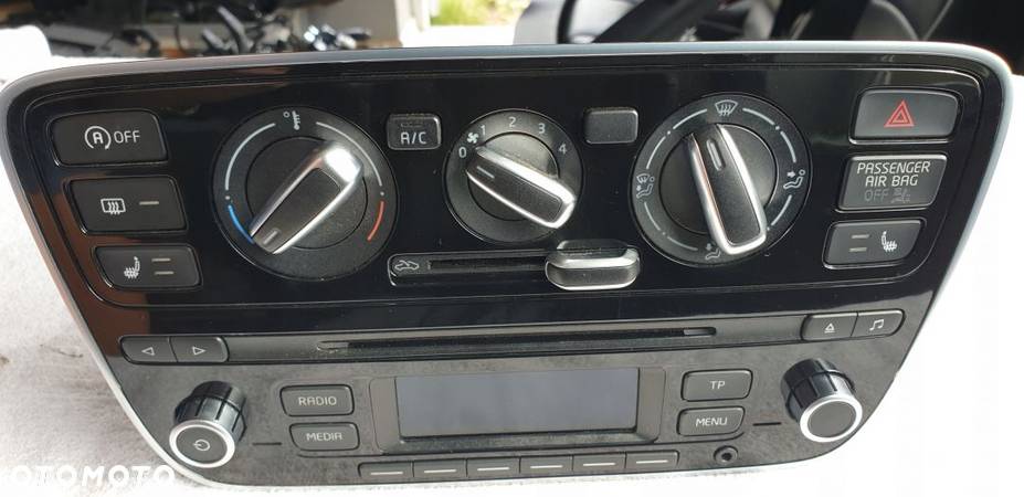 RADIO PANEL VW UP 1S0035156F,1S0820045S - 1