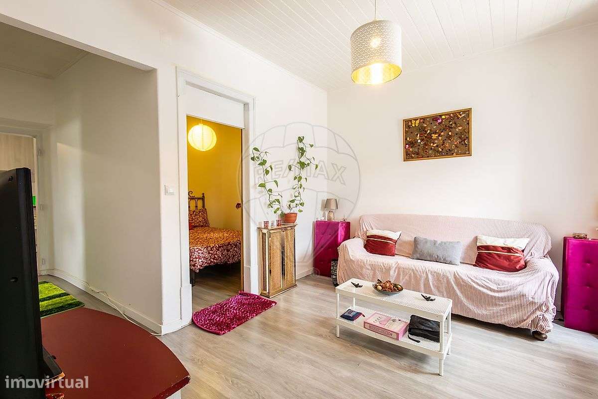 Moradia T2 para venda - Grande imagem: 2/25