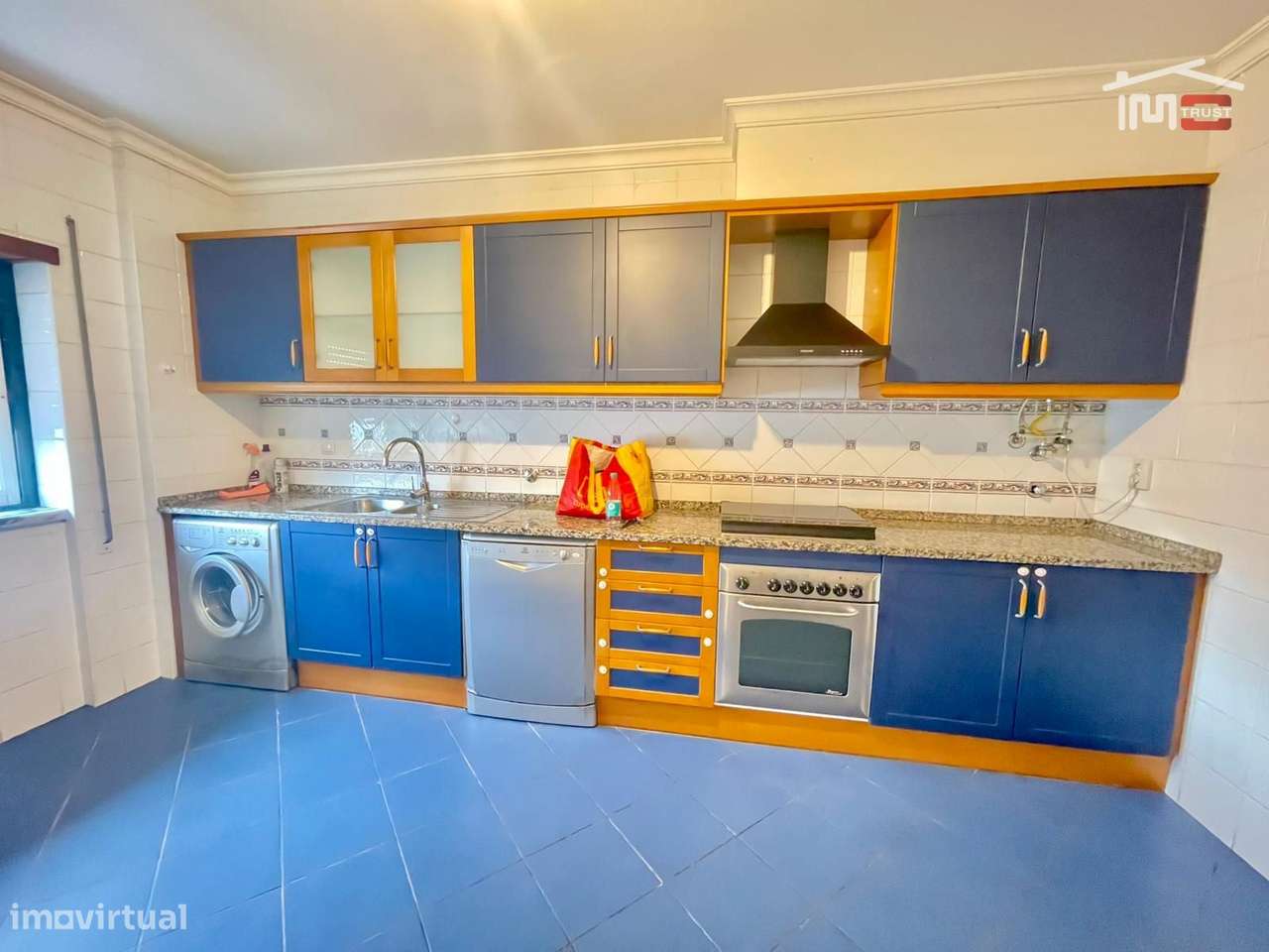 T3 com Boas Áreas no Montijo | 2 Casas de Banho | Cozinha Equipada ... - Grande imagem: 4/40