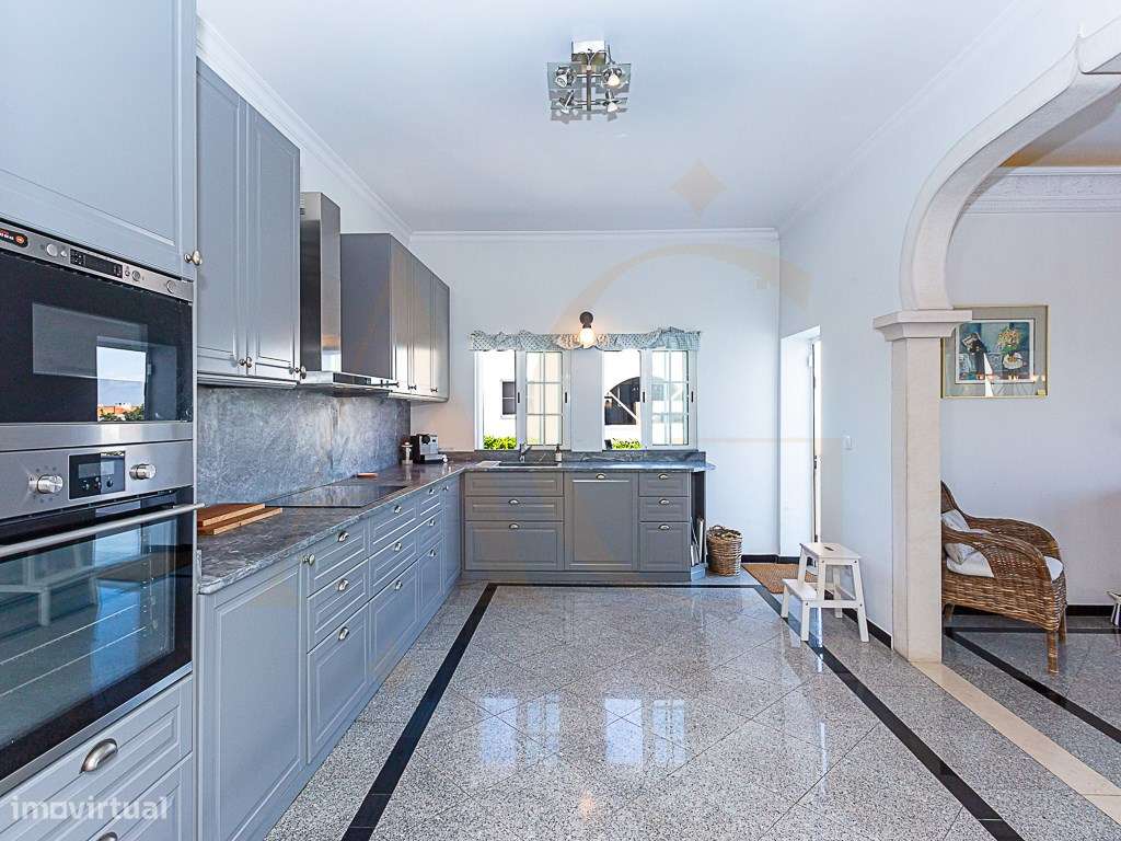 Moradia Exclusiva T4 com Vista Mar e Cidade em Tavira-5
