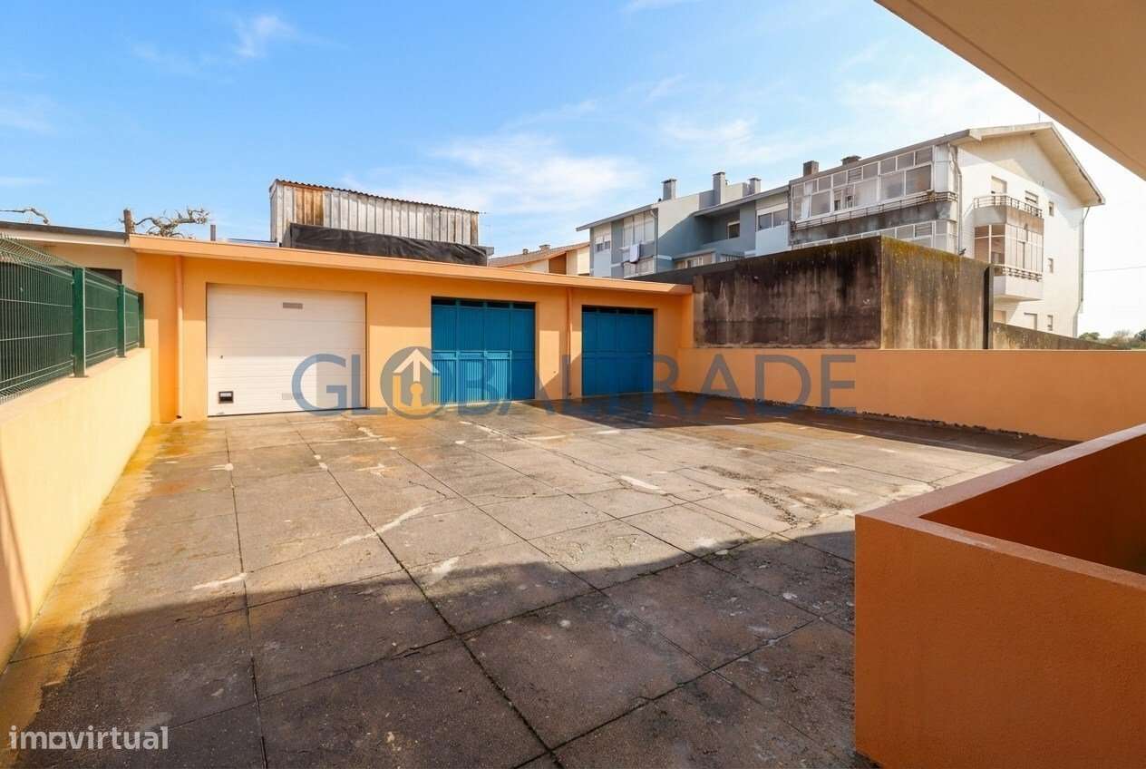 Apartamento T3 Renovado & Equipado em Águas Santas-58