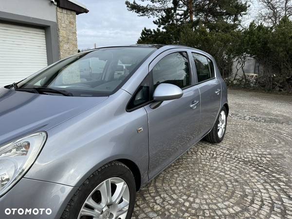 Opel Corsa 1.2 16V Enjoy - 4