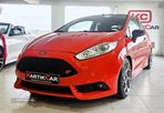 Ford Fiesta 1.6 EcoBoost c/ Pack Pele Desportiva ST - 4