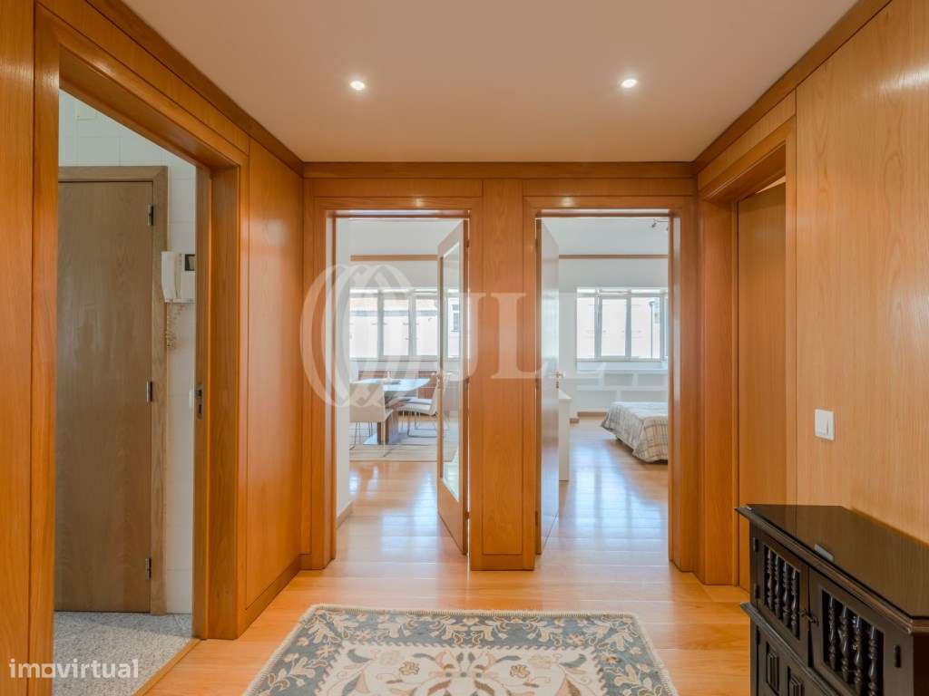 Apartamento T3 com estacionamento, nas Amoreiras, Lisboa - Grande imagem: 4/10