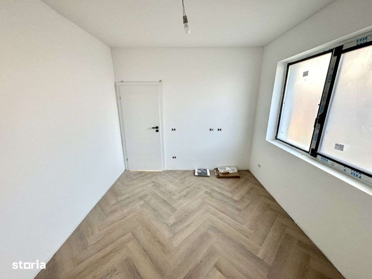 500-560 mp teren! CANALIZARE! Incalz in pard! Casa Bucium-Hlincea - Imagine principală: 5/9