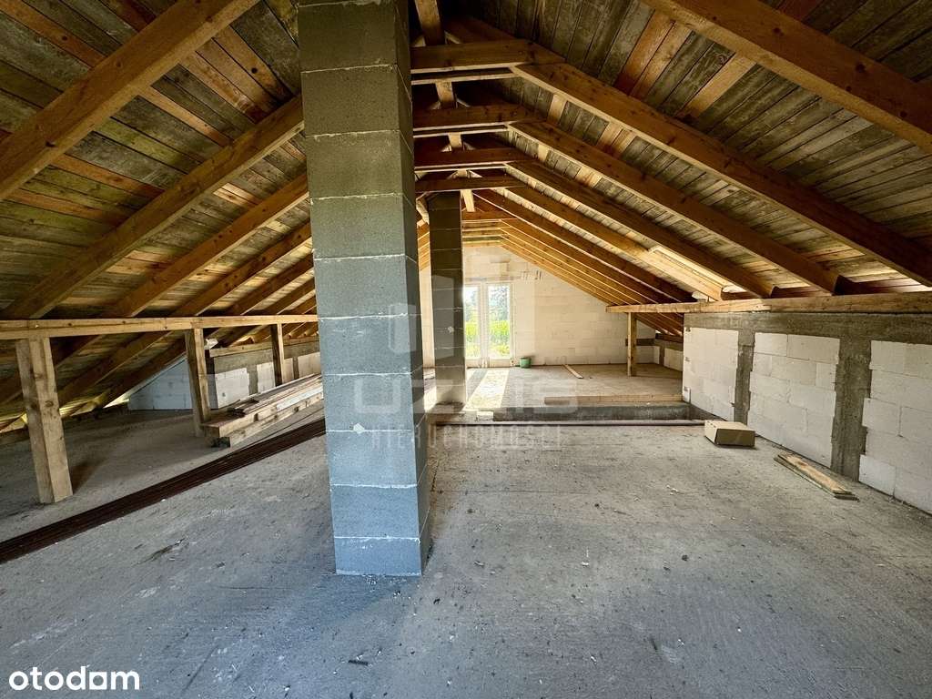 Dom na skraju wsi w pięknym miejscu-18