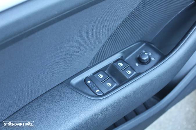 Audi A3 Sportback 1.6 TDI Advance Ultra - 26