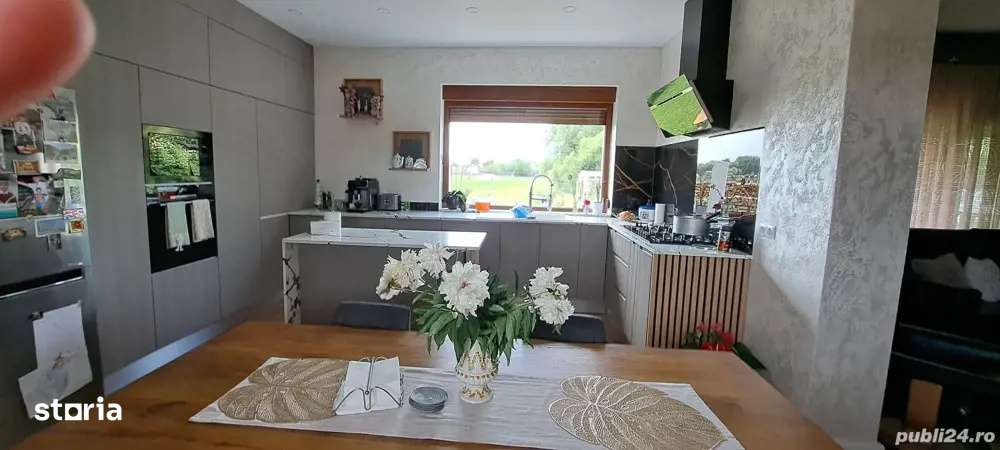 Vila de vanzare Lunca Calnicului - Imagine principală: 4/8