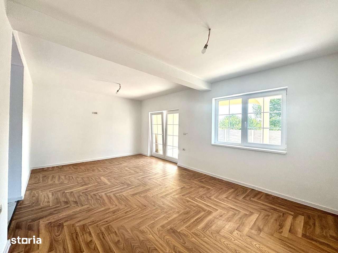 Duplex -4 camere - toate utilitatile - Sag - Imagine principală: 4/15