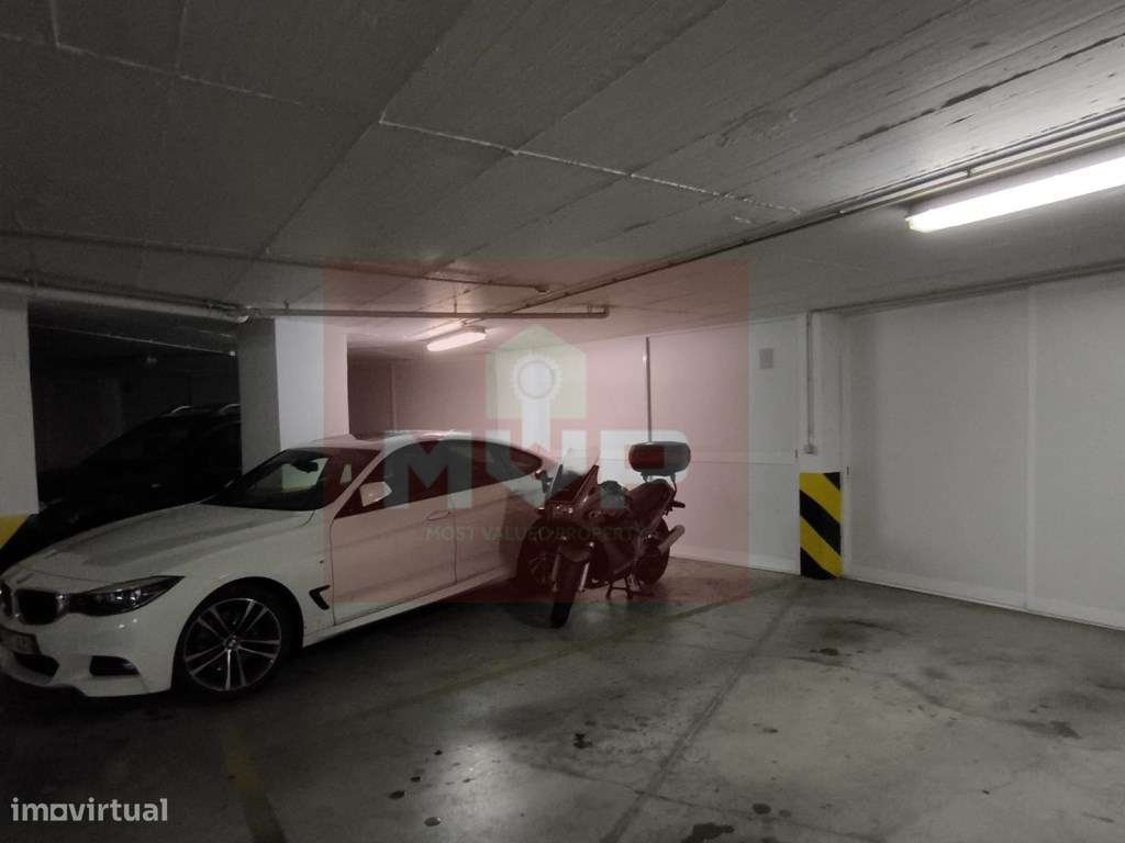 Apartamento T4 em Portimão-30