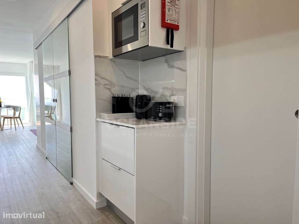 Apartamento T1, Totalmente renovado, com terraço e vista mar - Sesi...-18