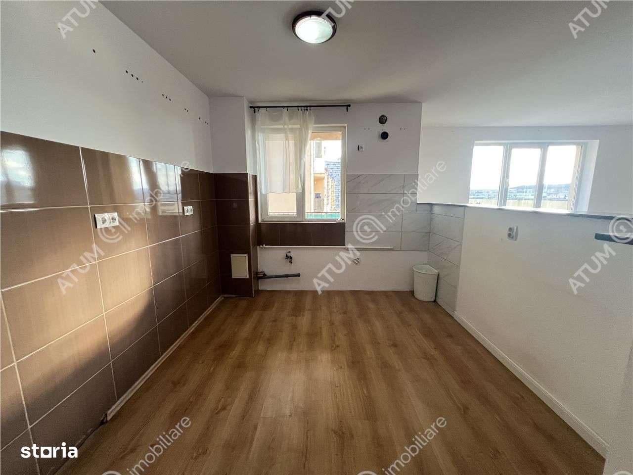 Apartament de 3 camere cu 2 balcoane etaj 2 situat in zona Rahovei-2