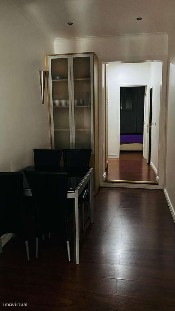 Apartamento T1 com 47m², localização privilegiada - Grande imagem: 3/5