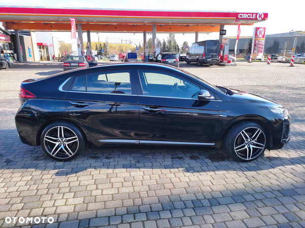 Hyundai IONIQ Hybrid 1.6 GDI Premium - 11