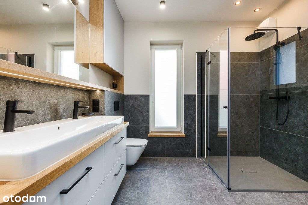 Nowy budynek podzielony na dwa apartamenty-7