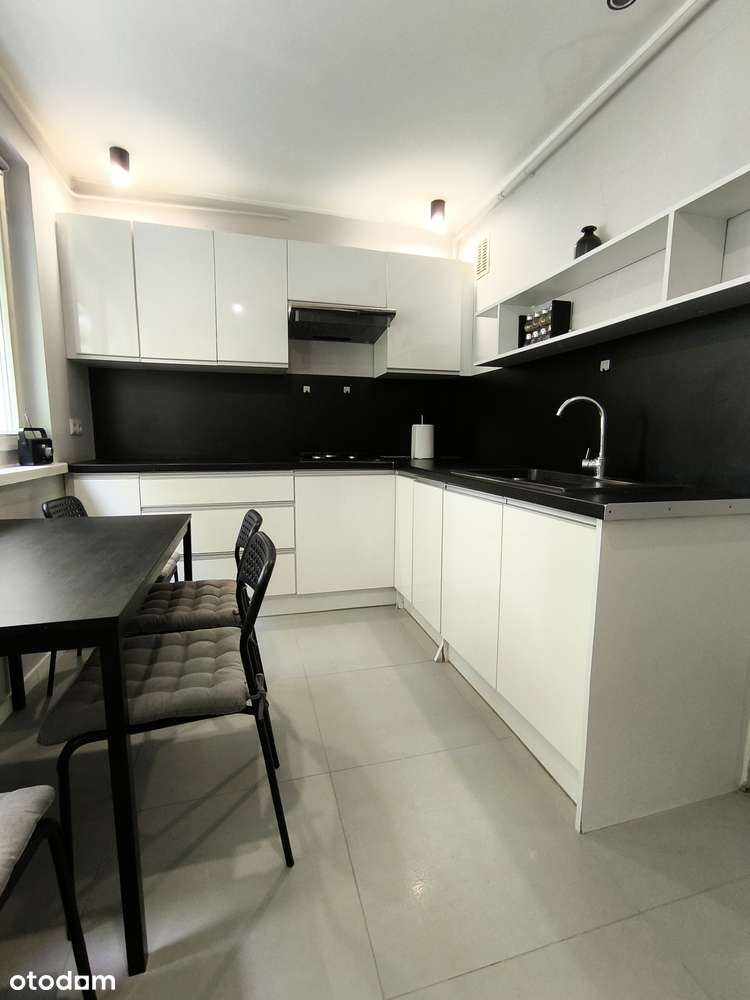 Centrum ul. Grabiszyńska 48m2, Media miejskie, Balkon !!!-6