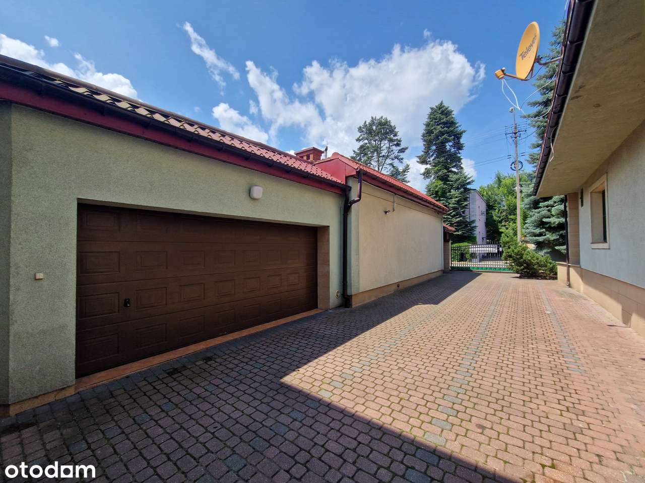 Dom z budynkami  usługowo produkcyjnymi!!-16