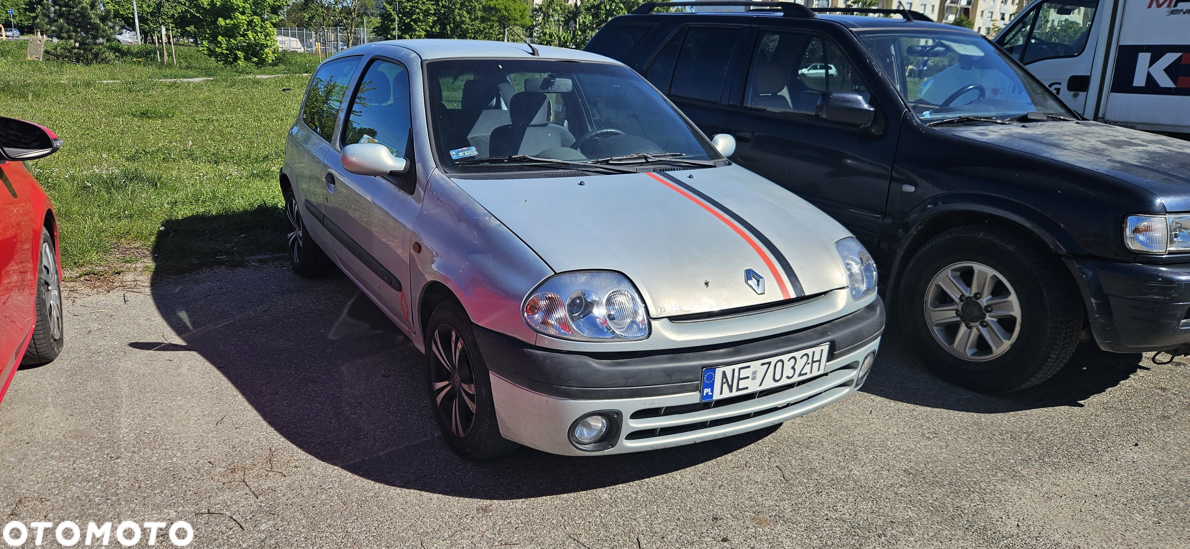 Renault Clio - 1