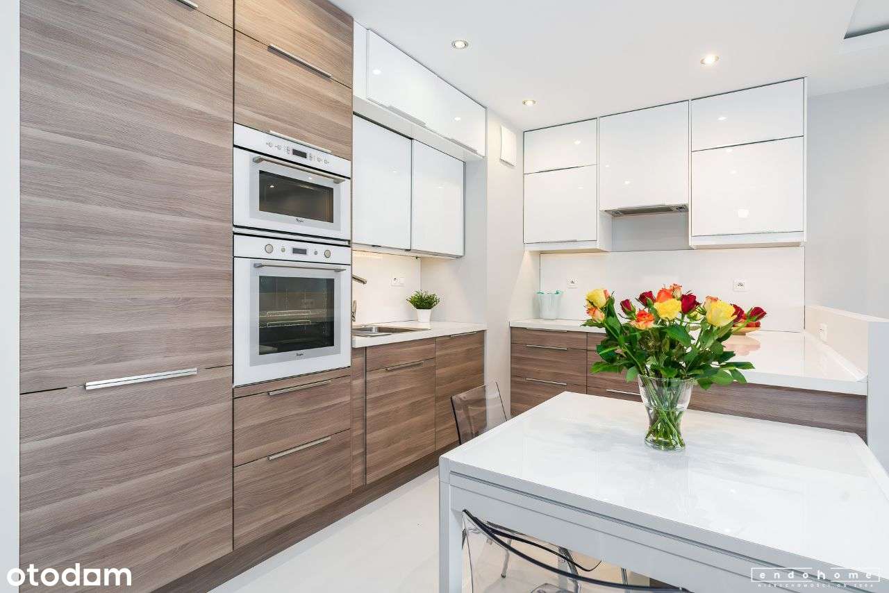 Klimatyczne, 3 pokoje z dwoma balkonami i miejscem w hali Podolany - Pełny obrazek: 4/14