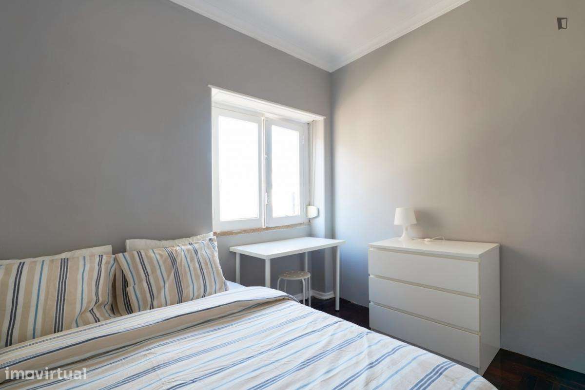 Quarto - localizado em Entrecampos Lisbon - Grande imagem: 4/10