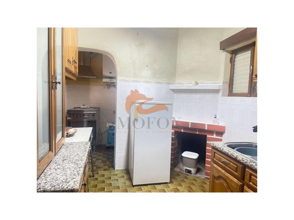 Moradia com 4 quartos, pronta-a-habitar em Avô, Oliveira do Hospital - Grande imagem: 4/15