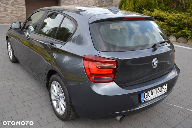 BMW Seria 1 116i Sport Line - 4