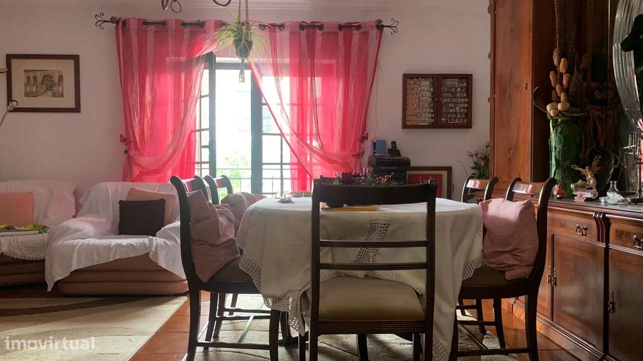 Moradia T3+1 em Vale de Milhaços-15