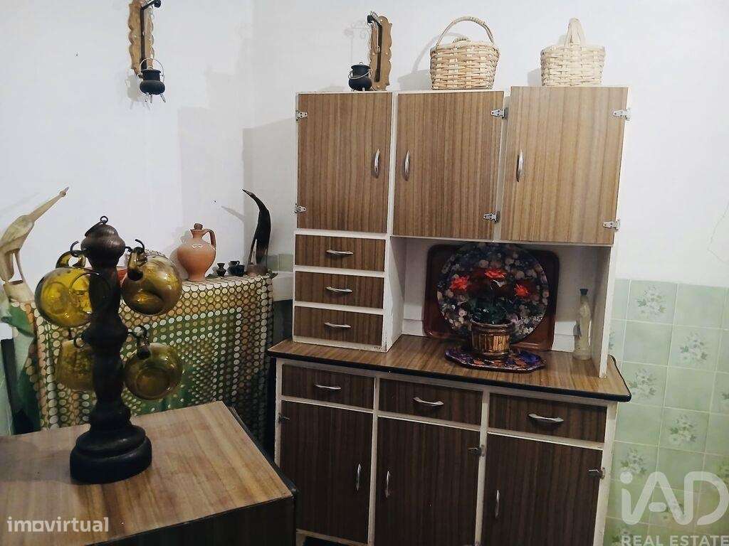 Moradia térrea T1 em Ninho do Açor e Sobral do Campo de 55 m2-11