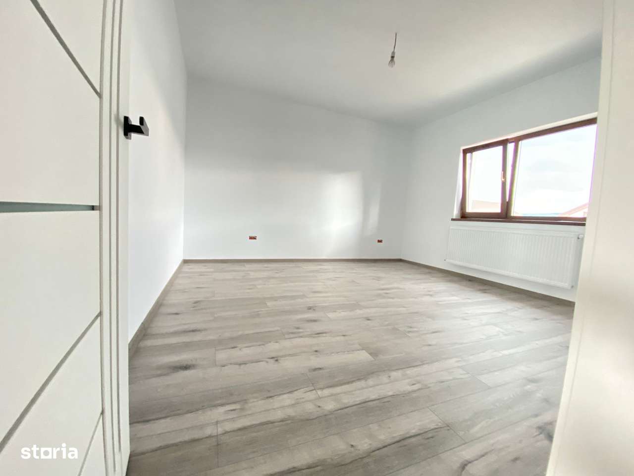 Casa posibilitate 4 -5 camere Tomesti Iasi BECI, CANALIZARE - Imagine principală: 2/9