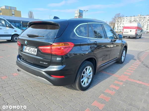 BMW X1 sDrive18d Business Edition - 5