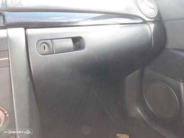 Porta Luvas Mazda 3 (Bk) - 5