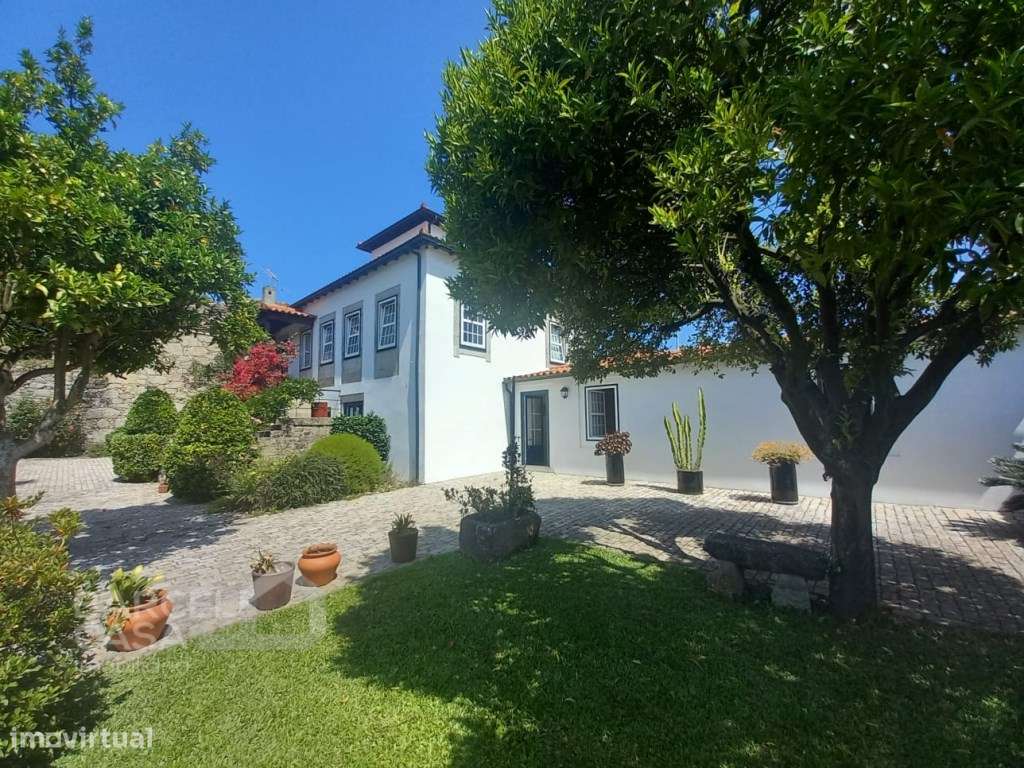 Quintinha com moradia de estilo clássico totalmente recuperada em C... - Grande imagem: 4/60