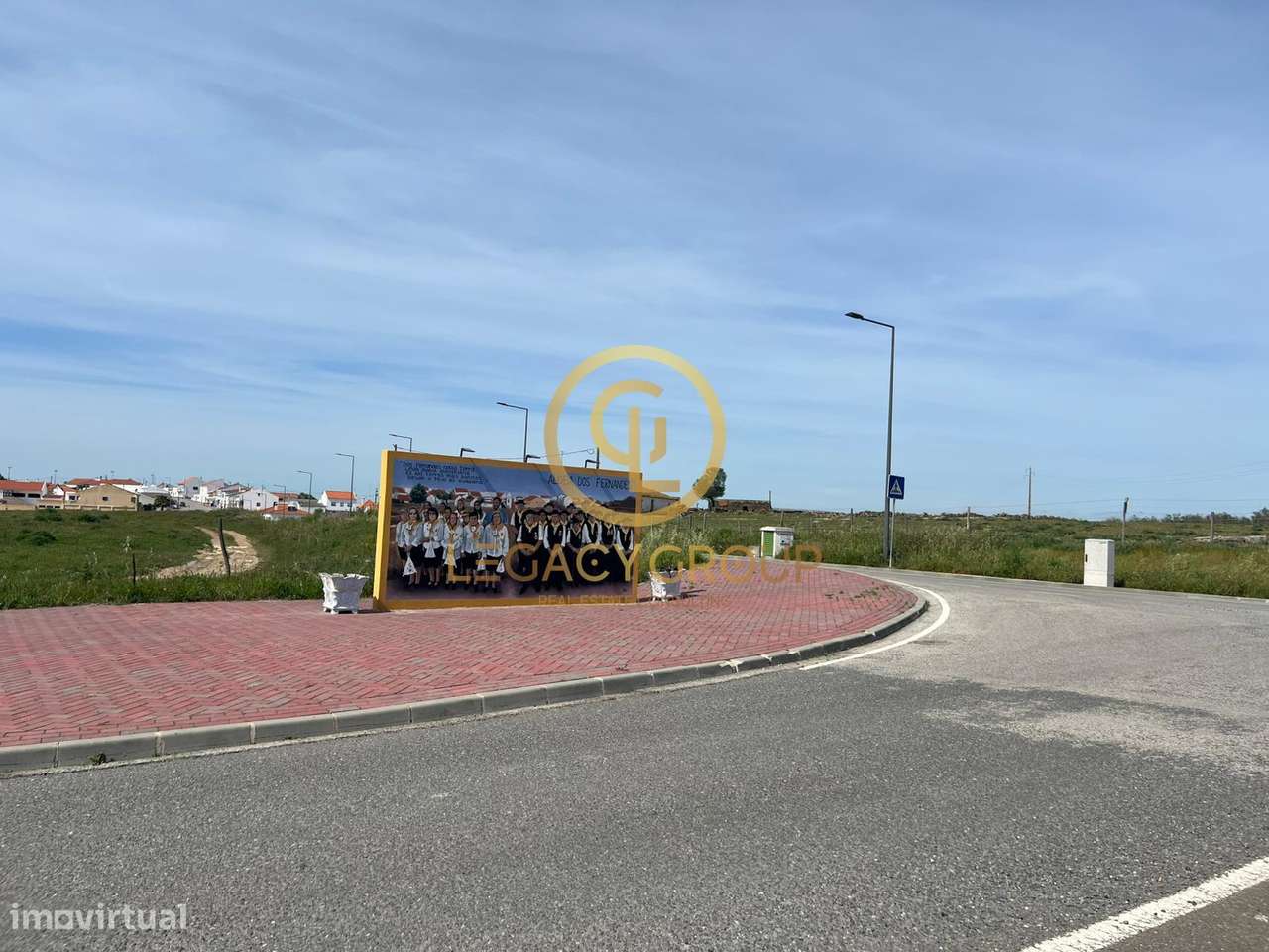 Apresentamos terreno Urbano em aldeia dos Fernandes.-10