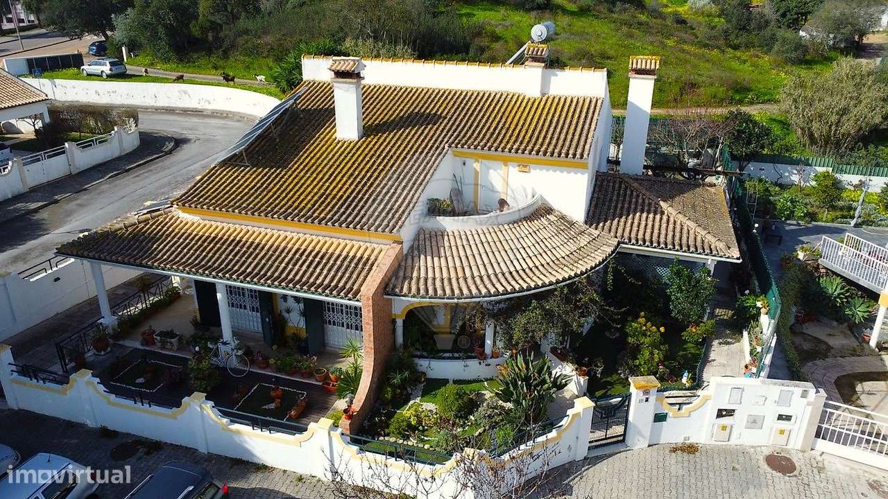 Moradia T4 para venda - Grande imagem: 2/49