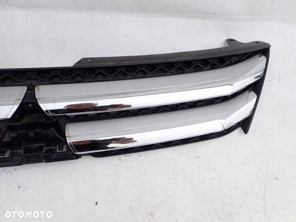 MITSUBISHI ECLIPSE CROSS 18- GRILL ATRAPA - 2