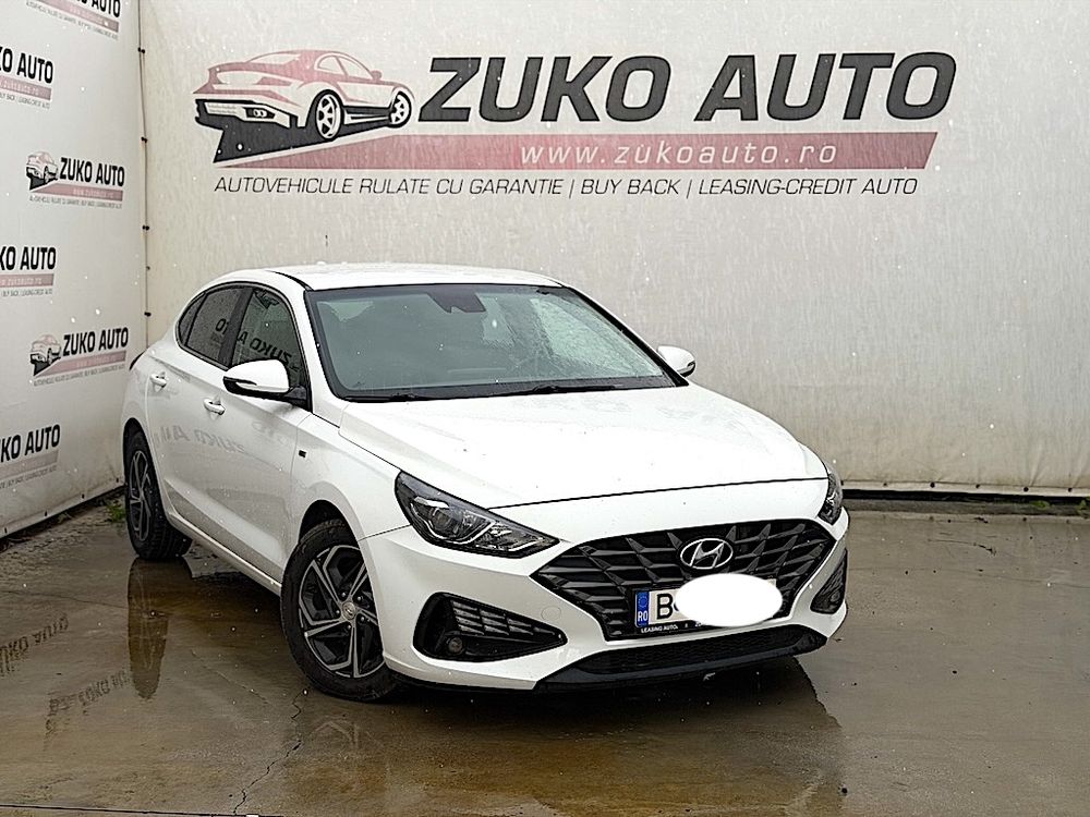 Hyundai i30 1.5 T-GDI 160CP MHEV 5DR M/T Highway 2022