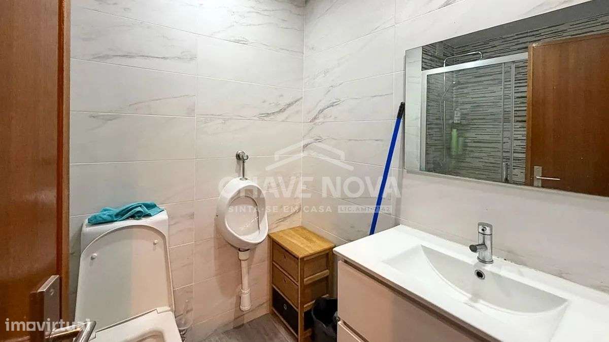 T2+1 c/ Garagem + arrumos +Terraço-17