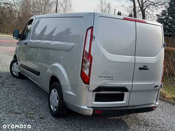 Ford Transit Custom - 13