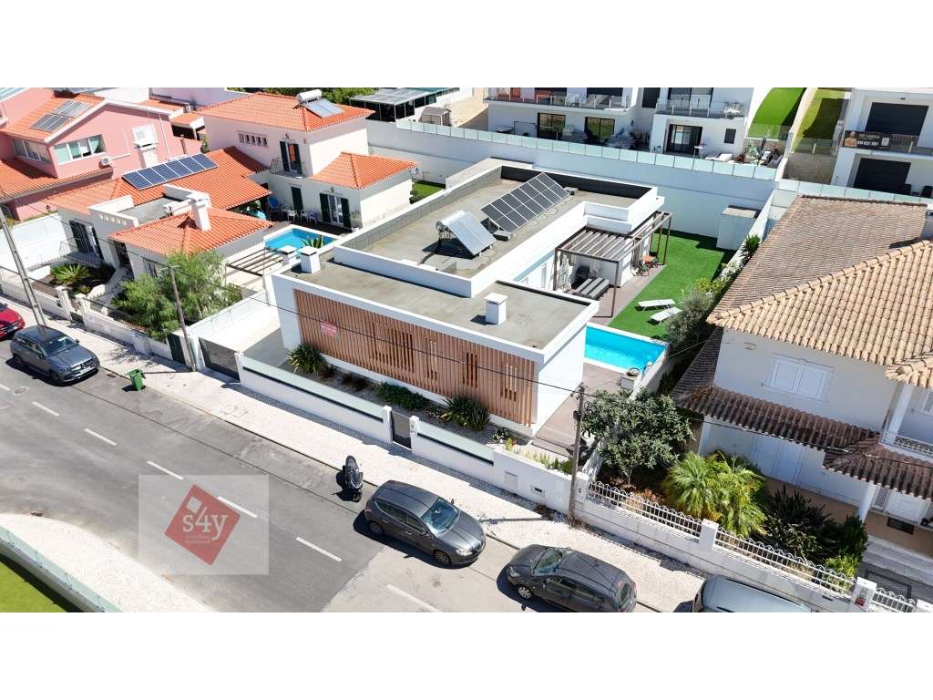 Moradia em Belverde - Piscina e Garagem!-57