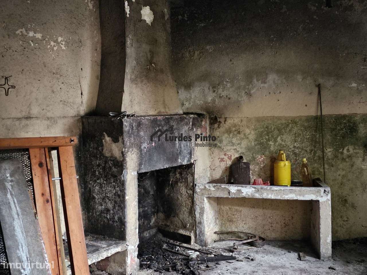 Moradia com quintal - Grande imagem: 5/10