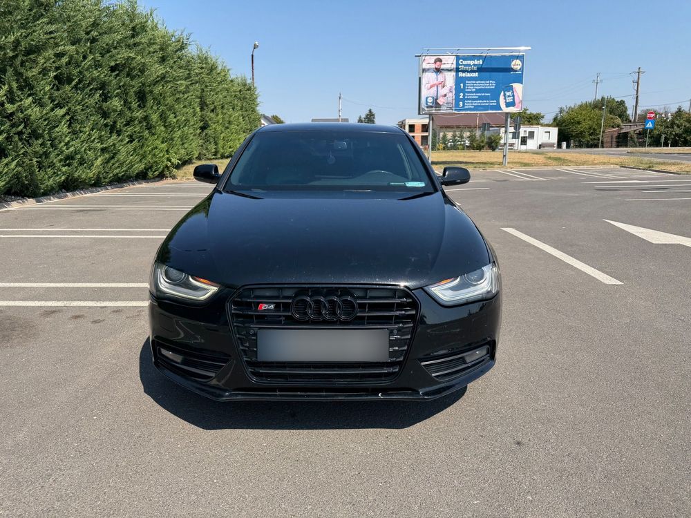 Audi A4 limuzina 2015