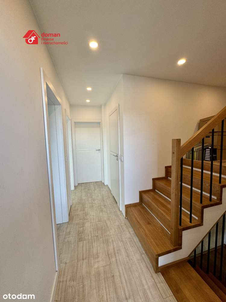 Przestronny dom szeregowy z ogrodem blisko Centrum-10