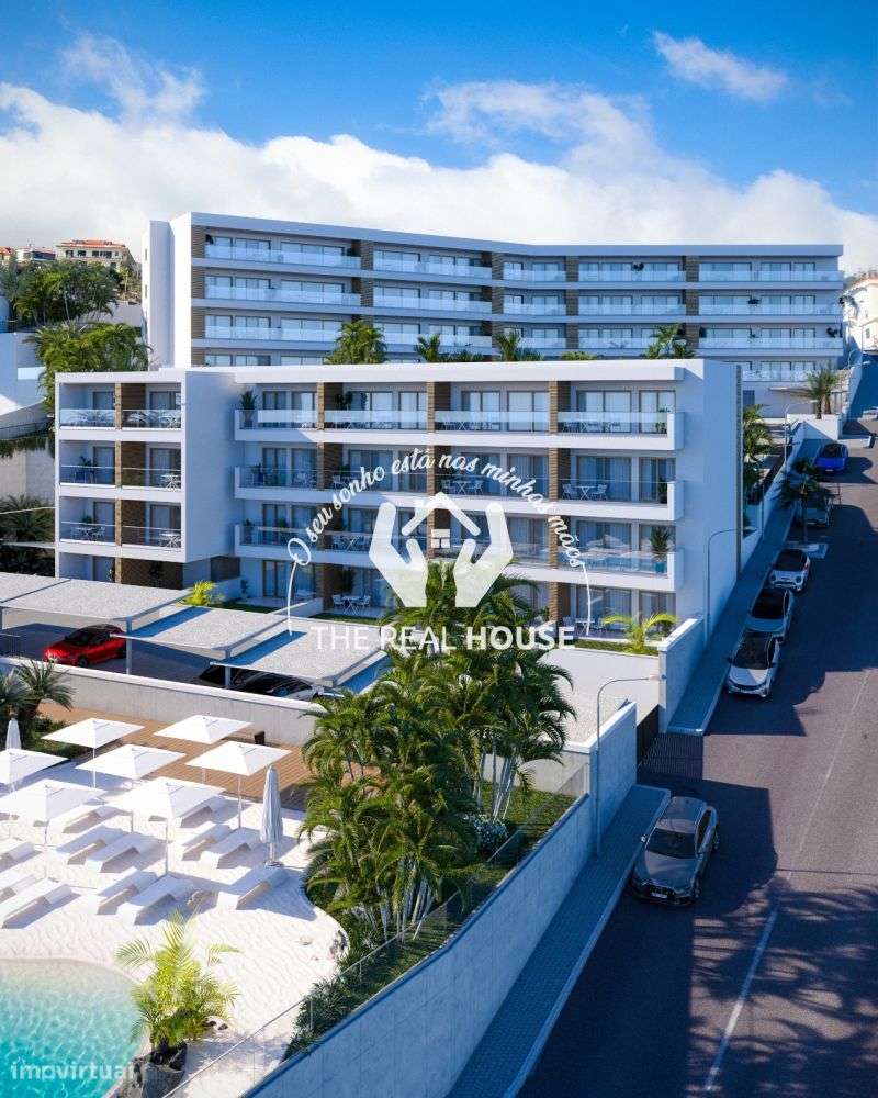 Empreendimento de Luxo na Calheta – T1 Novo, Mobilado com Piscina-1