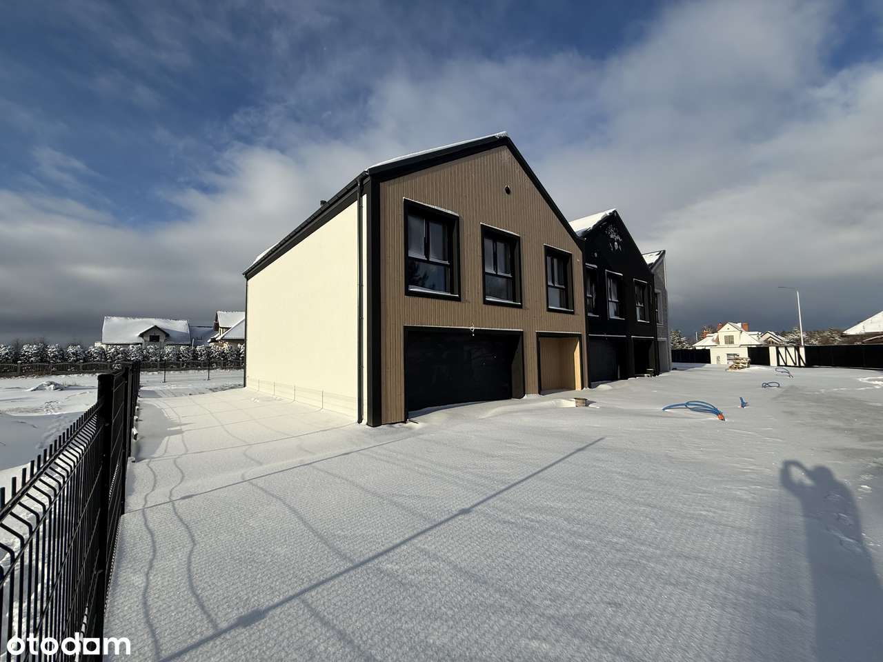 Dom w spokojnym miejscu z dobrym dojazdem | Tylko 15 min Gal.Mokotów - Pełny obrazek: 3/17