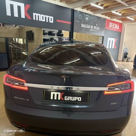 Tesla Model S 100D - 5