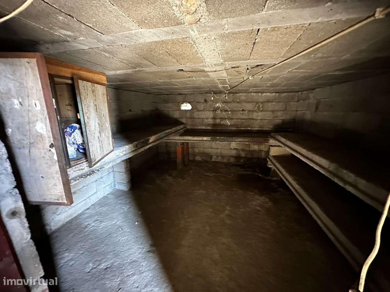 Imóvel de banco : escritura ao abrigo do simplex-13