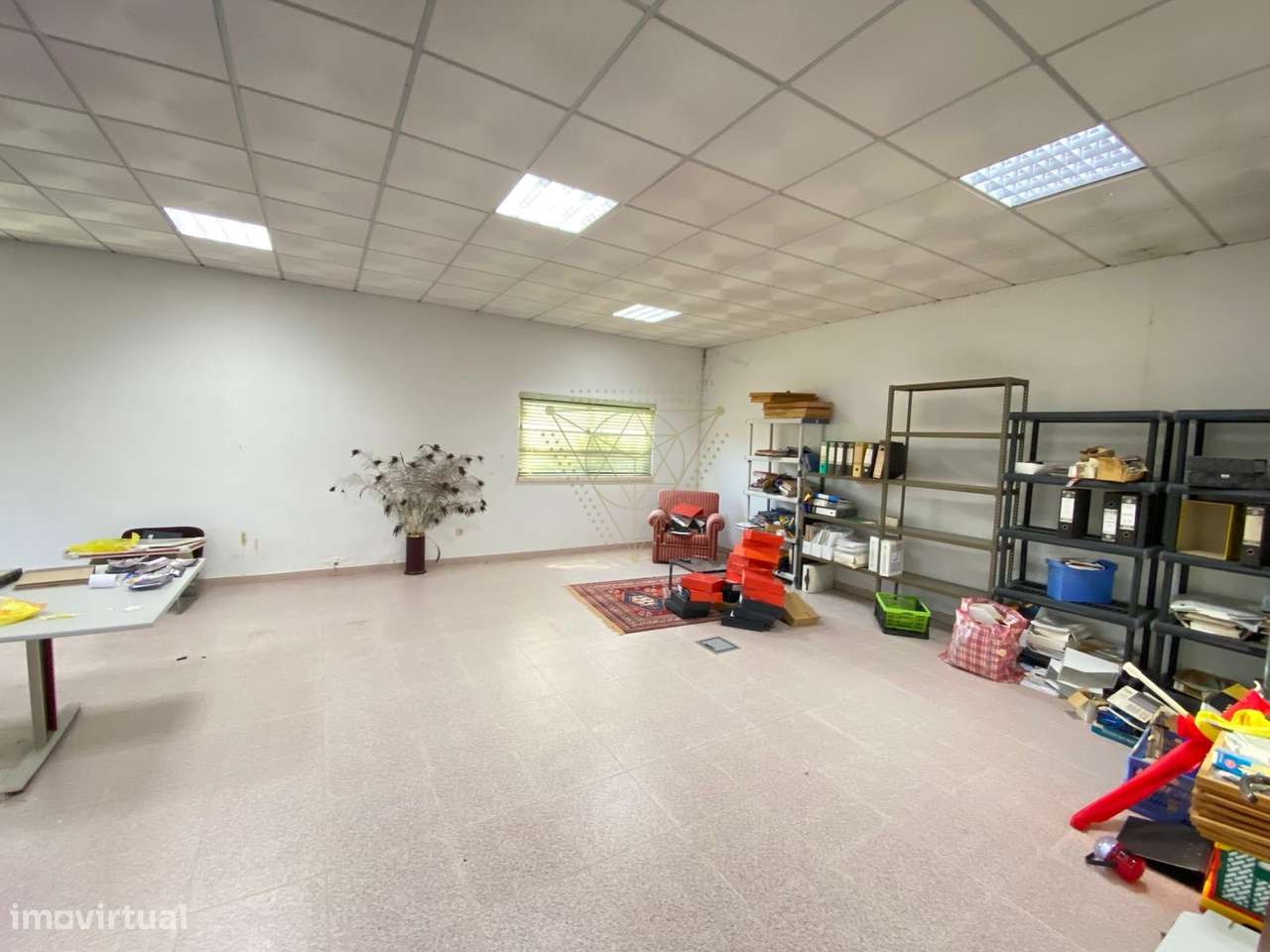 Armazém  Venda em Biscainho,Coruche-16