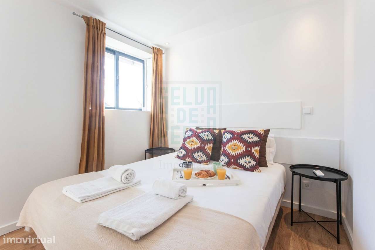 Moradia V2 mobilada e equipada para AL-25